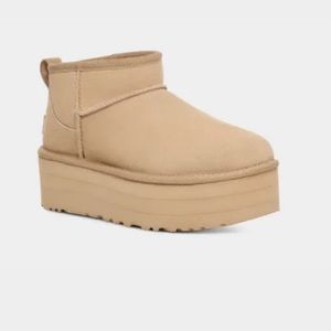 UGG Ultra Mini Platform Mustard Seed